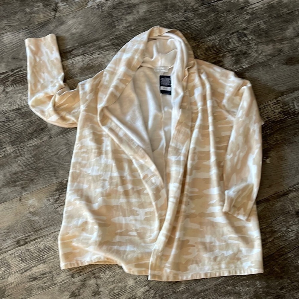 Lucky Brand Open Soft Camo Oversized Cardigan size large SHIPS SAME DAY